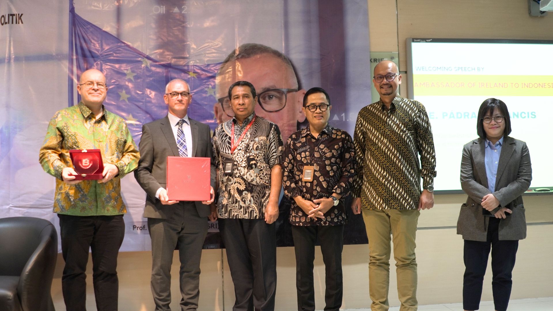 Mengulik Keberhasilan Transformasi Ekonomi Irlandia bersama Kedutaan Besar Irlandia untuk Indonesia di Universitas Bakrie